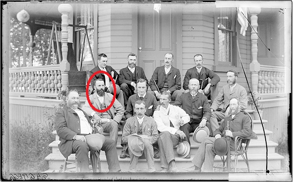 Members of the Toronto Architectural Guild meeting at Edmund Burke’s summer home in 1888. Burke is circled in red. Photo: archives.gov.on.ca