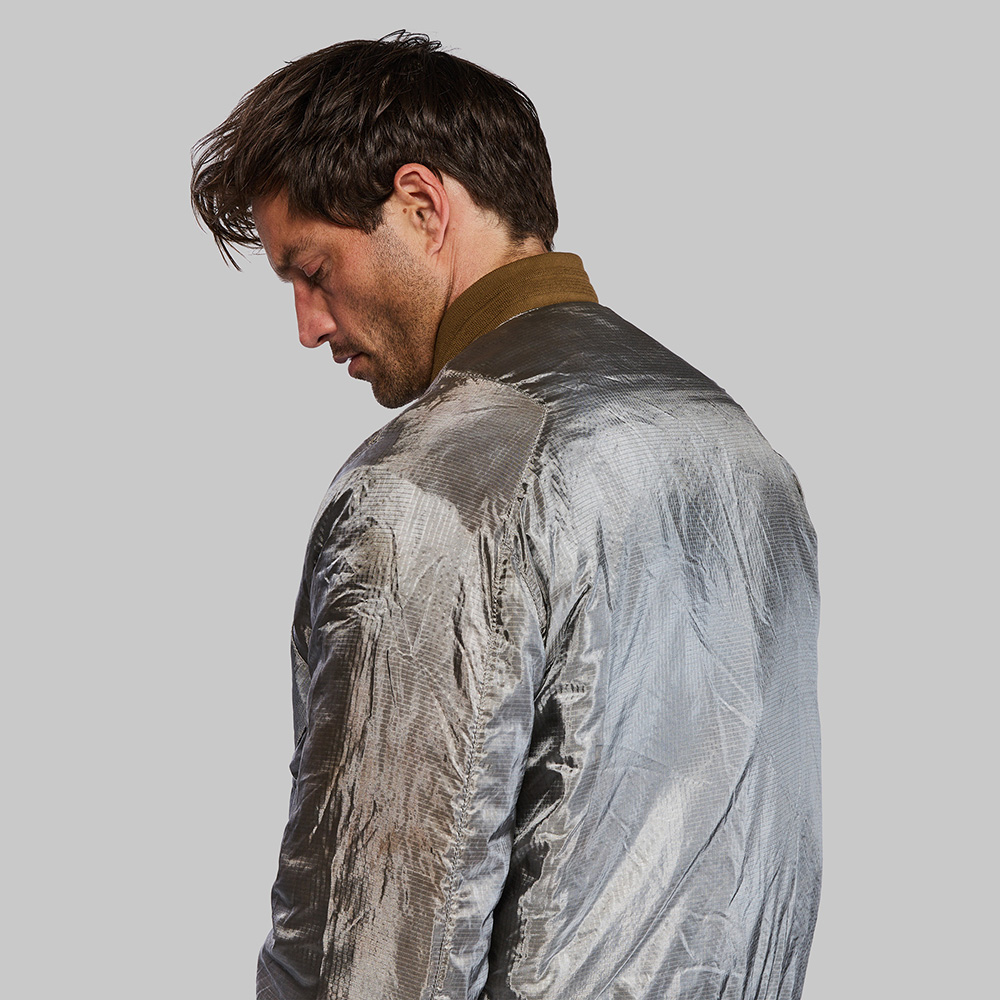 Shielding Bomber | vollebak.com