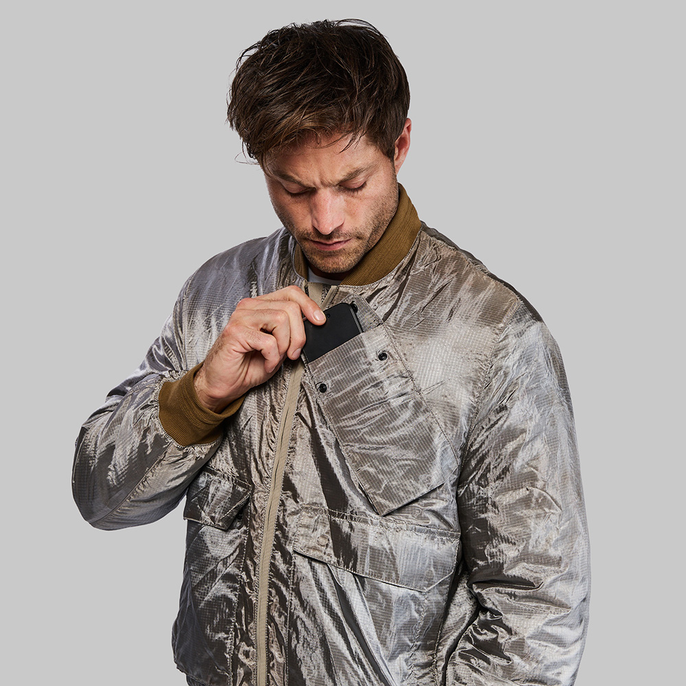 Shielding Bomber | vollebak.com